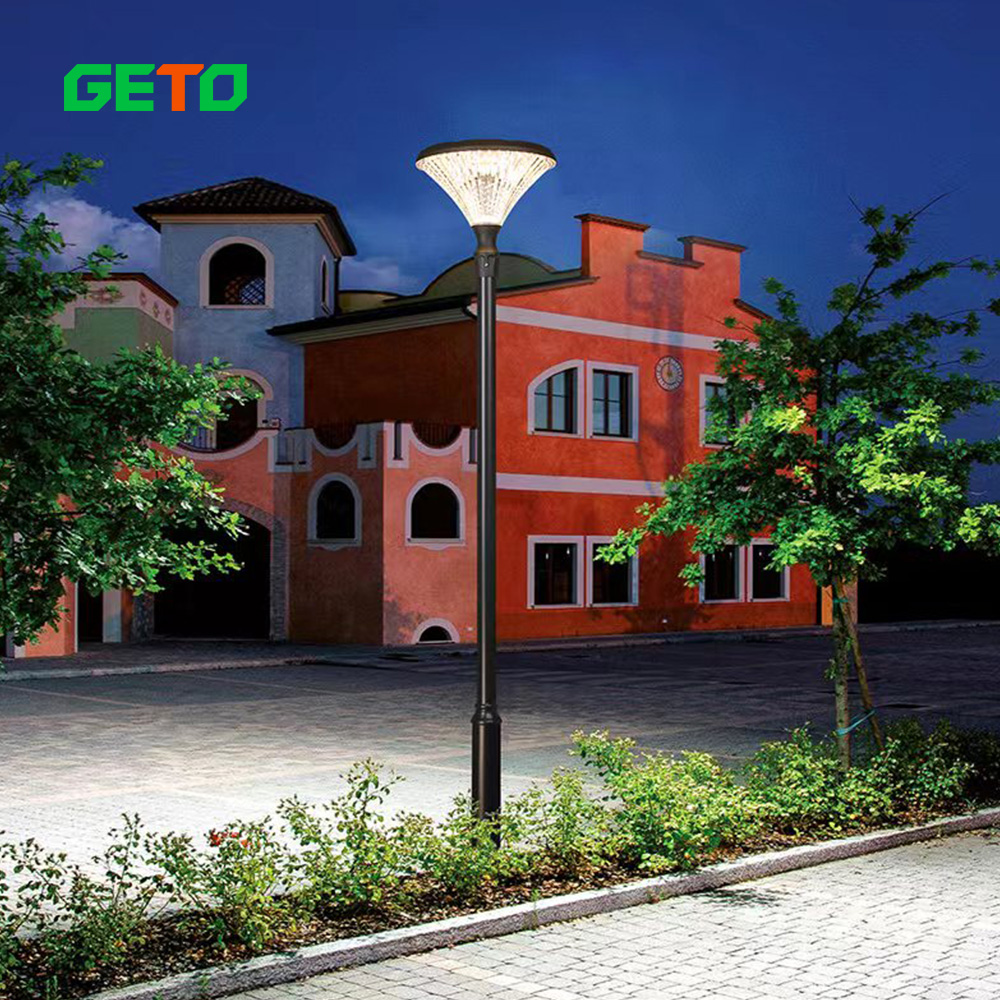 Solar Garden Light